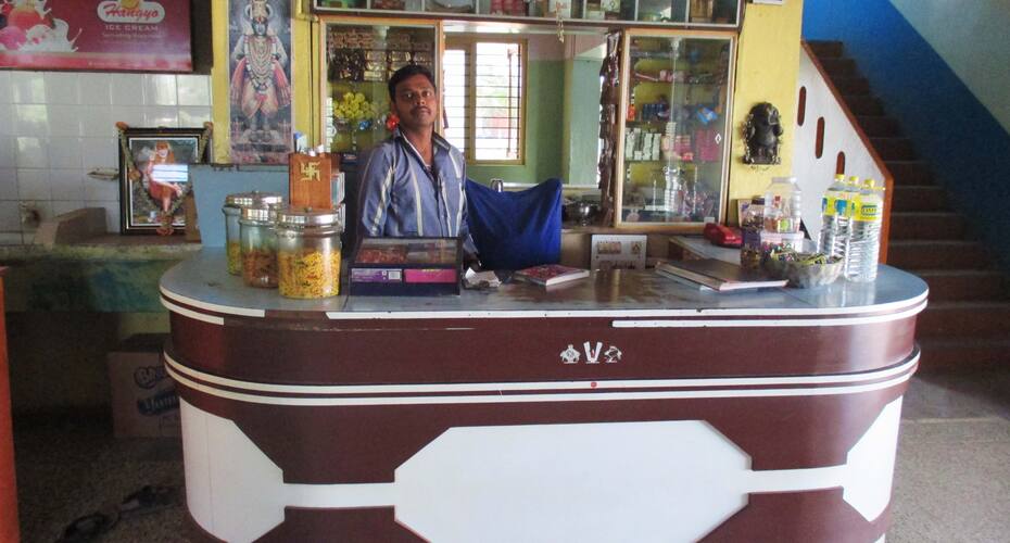 Shanbhag Hotel, Gadag 4